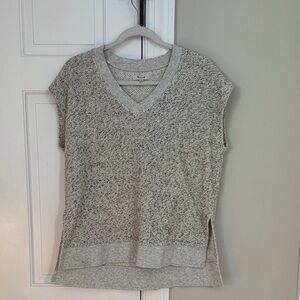 Madewell Gray V-Neck Sleeveless Sweatshirt